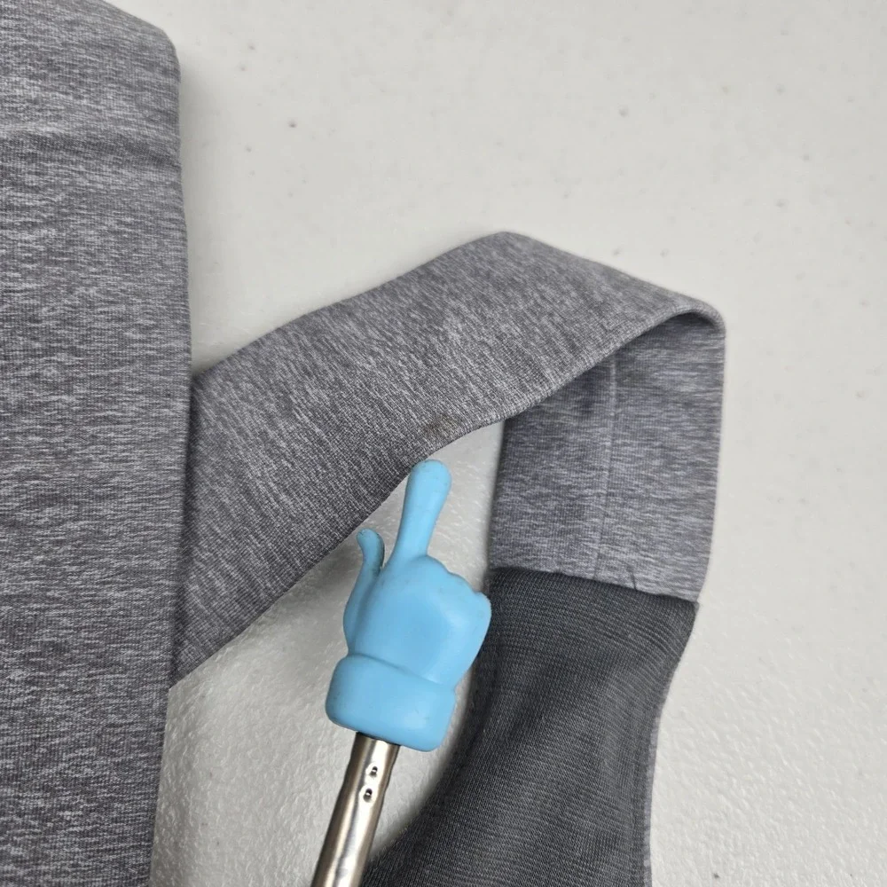 lululemon athletica ***stains item